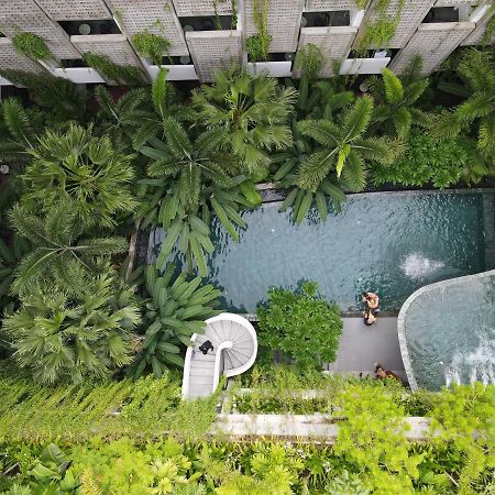 Baitong Hotel & Resort Пном Пен Екстериор снимка