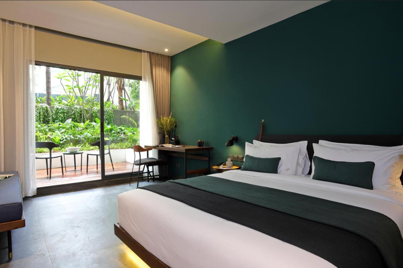 Baitong Hotel & Resort Пном Пен Екстериор снимка